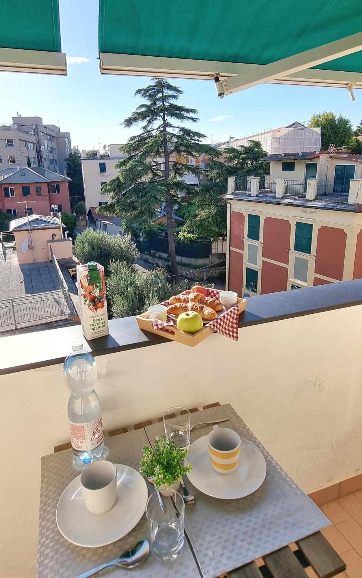 Mansarda Azzurra, 8 Min Dal Mare, 3 Min Dall'ospedale Pediatrico Genoa